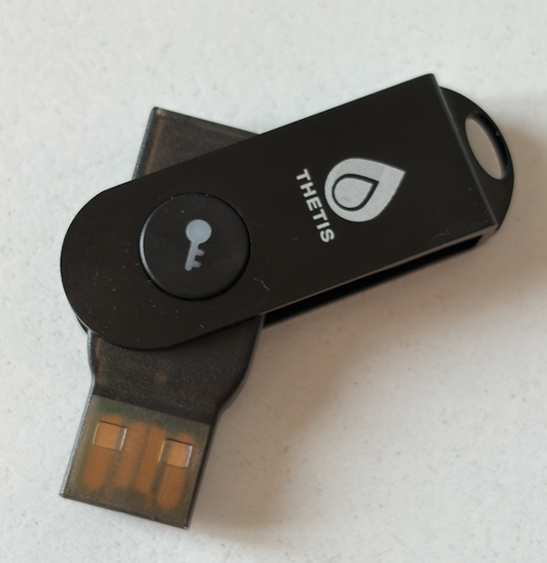 Llave de seguridad física para protección de contraseñas de asociados EMPAL